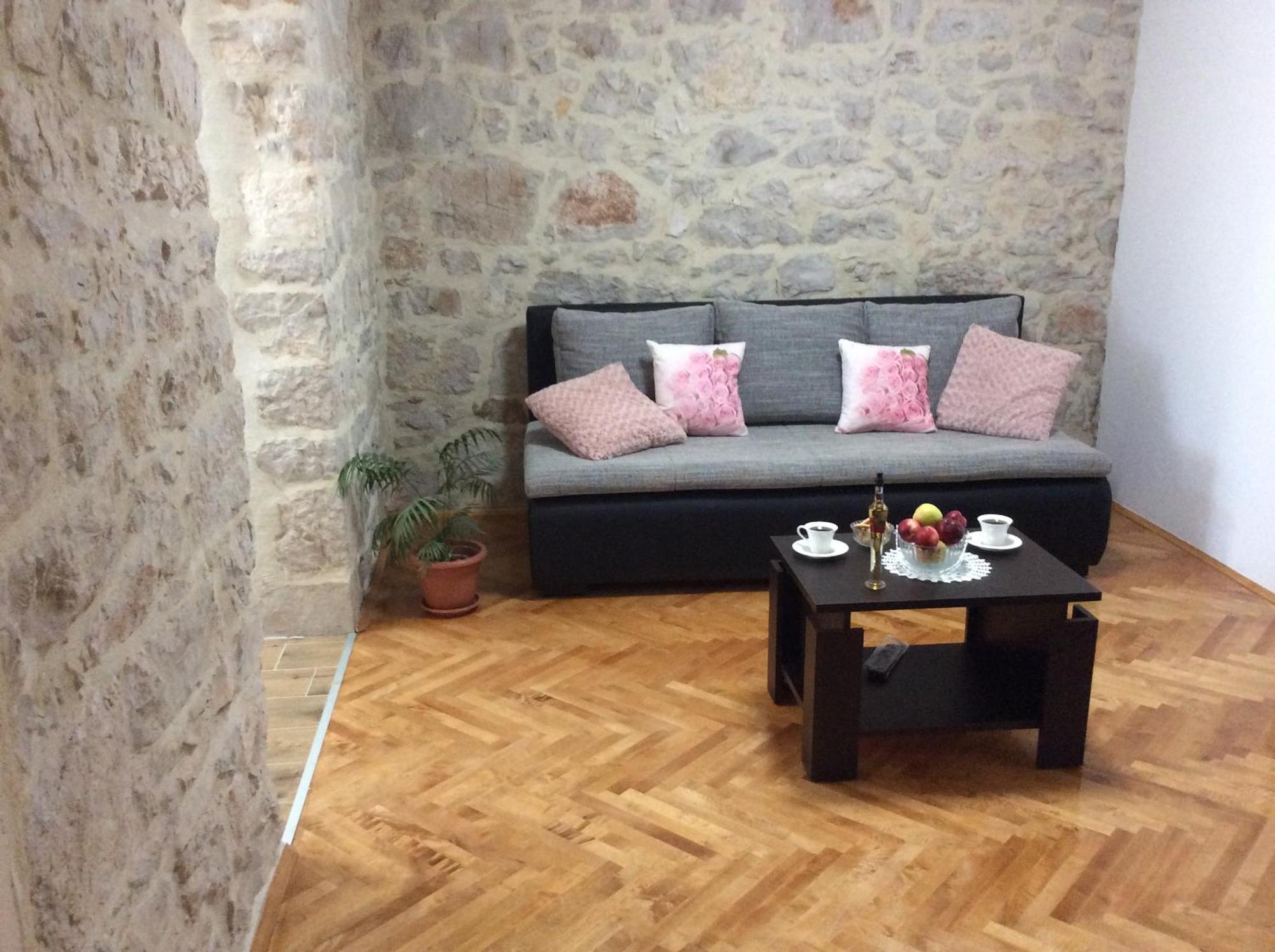 Apartment Karla Snb Lozovac Exteriör bild